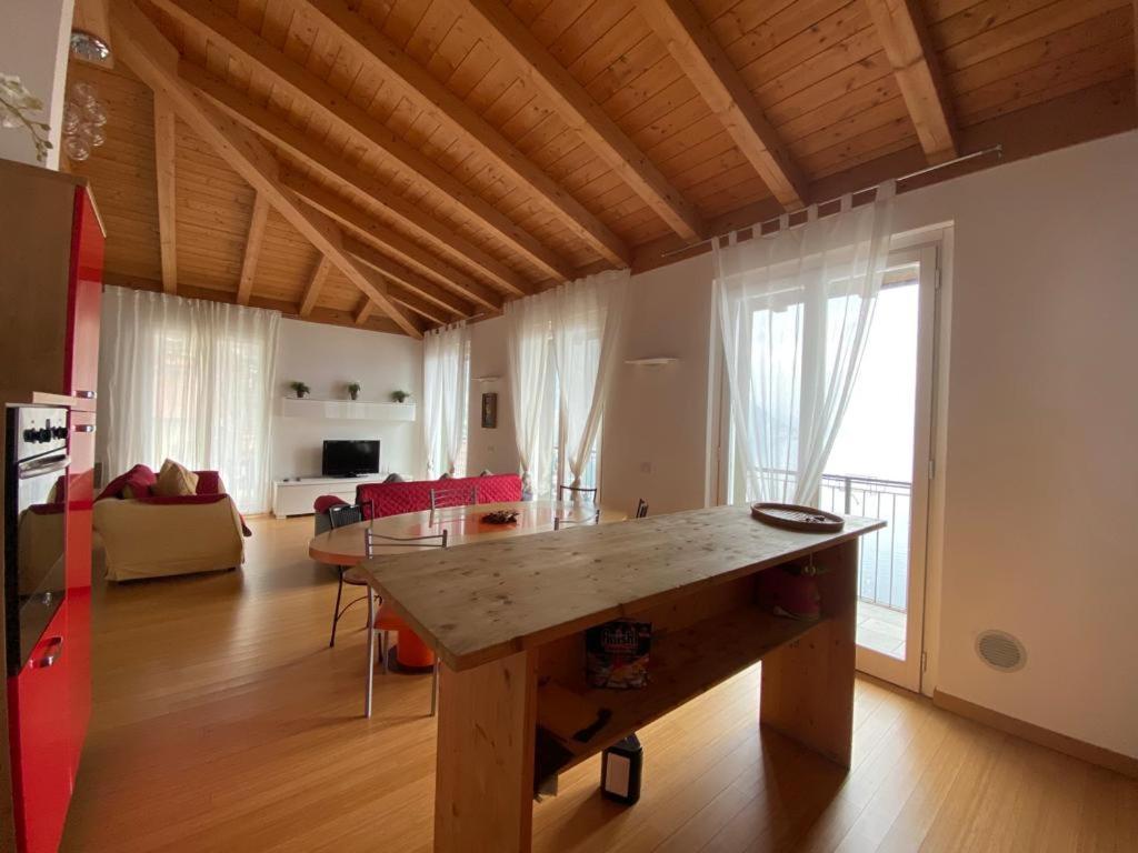 Luxury Penthouse With Big Terrace Daire Argegno Dış mekan fotoğraf